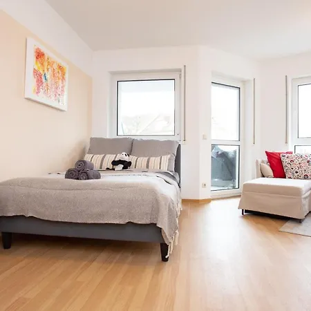 Full House - Kornhaus Classic - Netflix Inkl Apartment Dessau-Rosslau